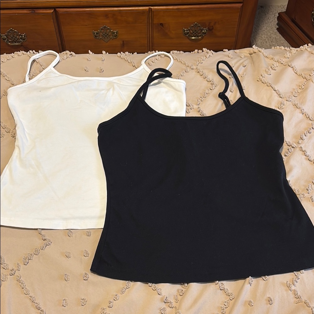 SHEIN Women's Black and White Camisole Tops